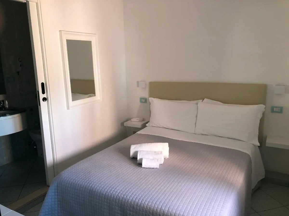 Mare Home Brunch&Beauty - Adults Only Cesenatico 3*,