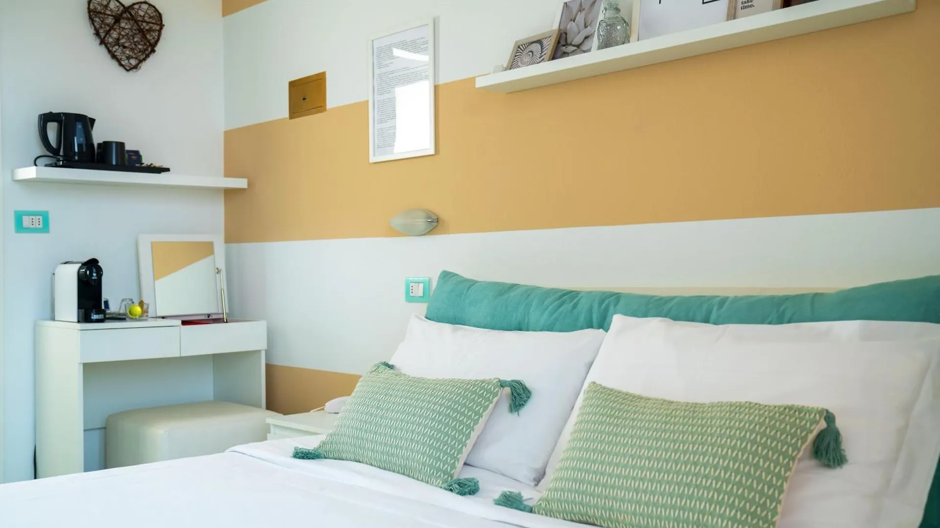 Mare Home Brunch&Beauty - Adults Only Cesenatico 3*,  Italy